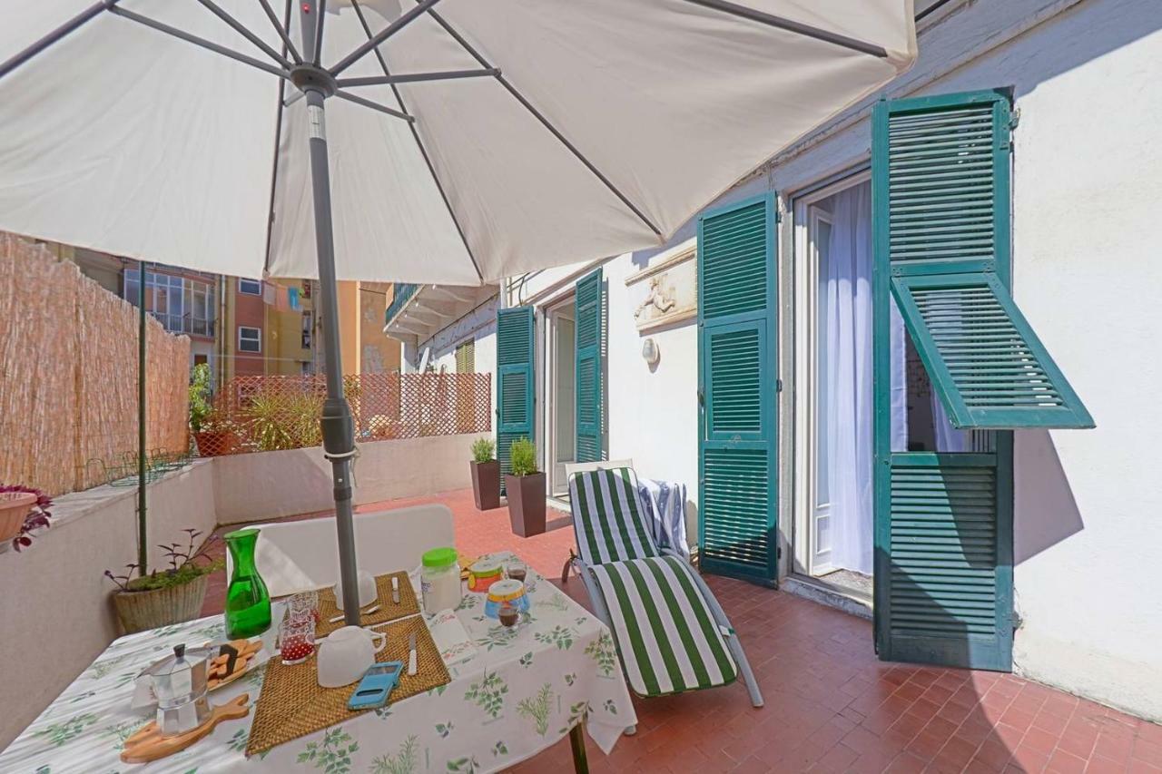 Ferienwohnung Sabrina'S Relax Fra Mare E Storia Savona Exterior foto